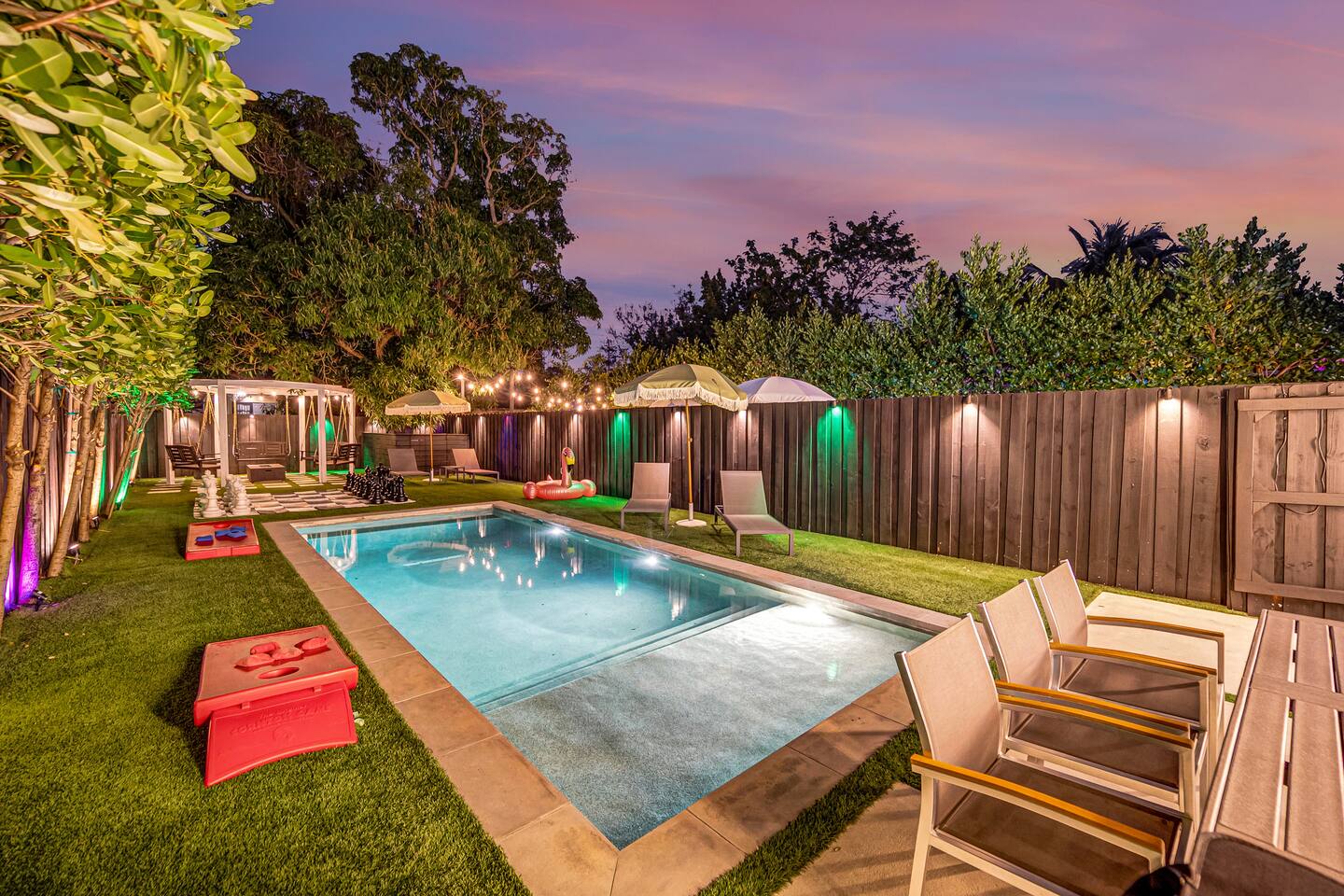 Pool • Modern Townhouse • Wynwood Area • Sleeps 8