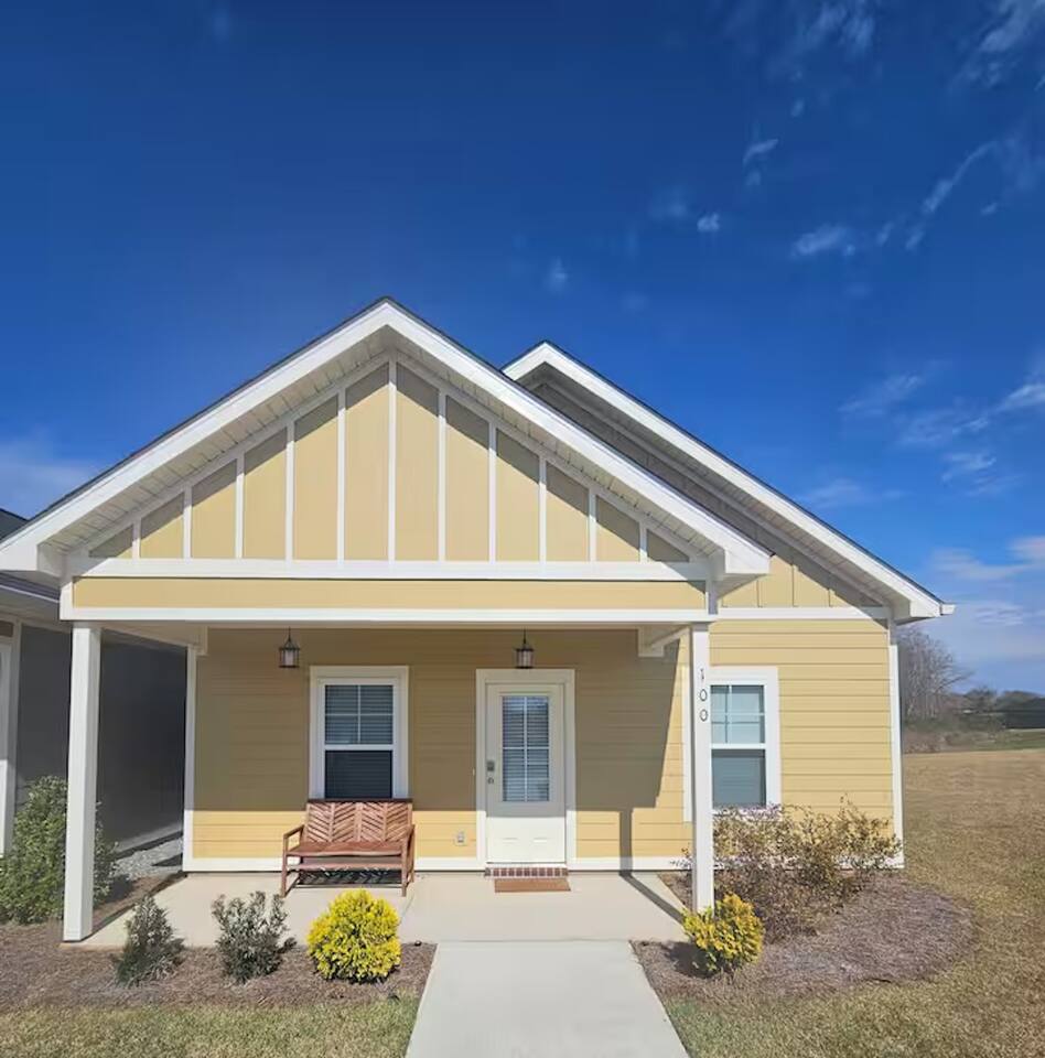 The Cottages 100 Pet Friendly 2 Bd 2 Ba