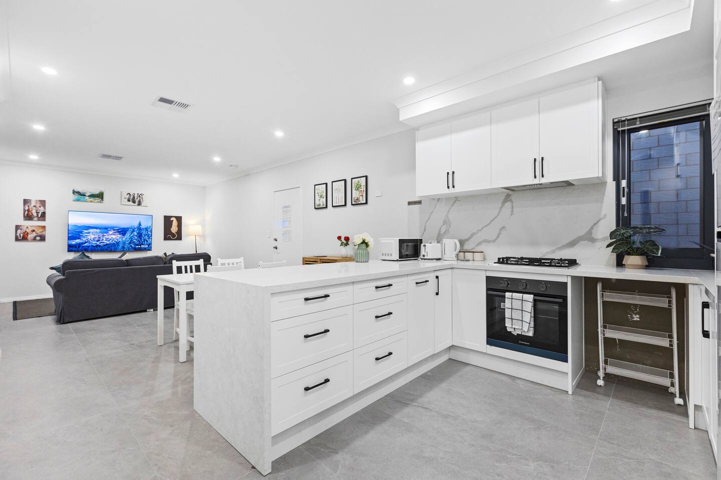 Corporate Entire House 3|Walk to Curtin University