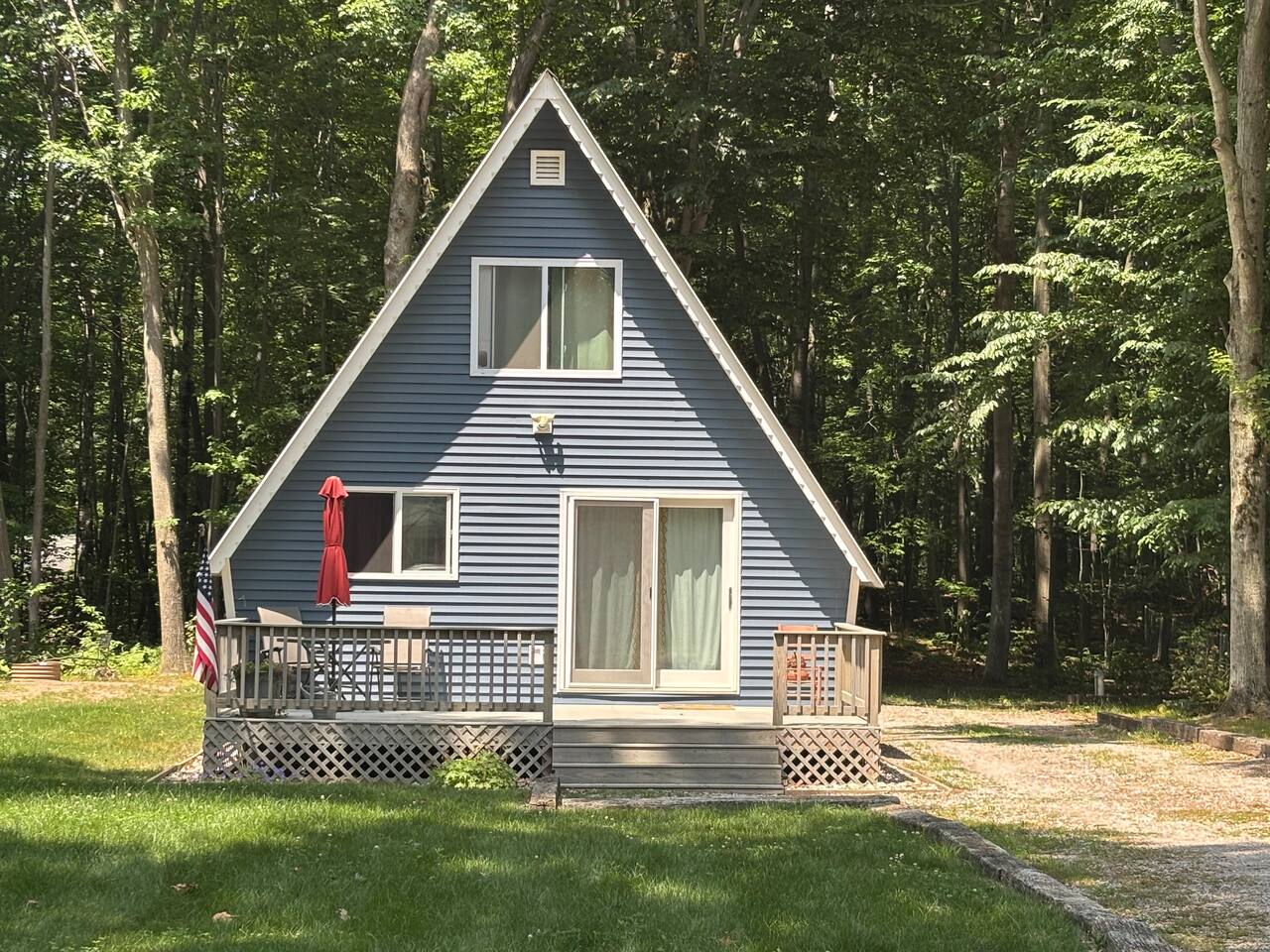 A-Frame Cabin: Near Hamlin Lake, Pet Friendly, Trailer Parking