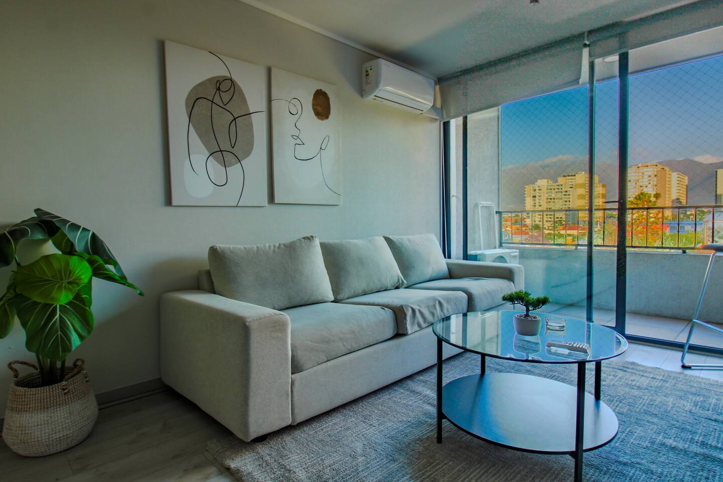 2D/2B, 5PAX, Vista Cordillera, 63 m², estacionamiento