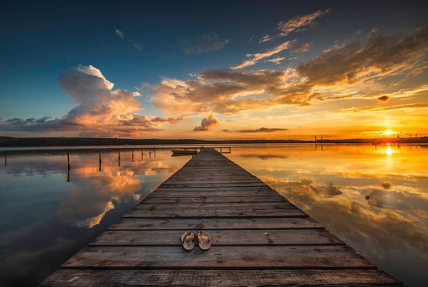 Family Friendly Lakehouse w/ Great Views!