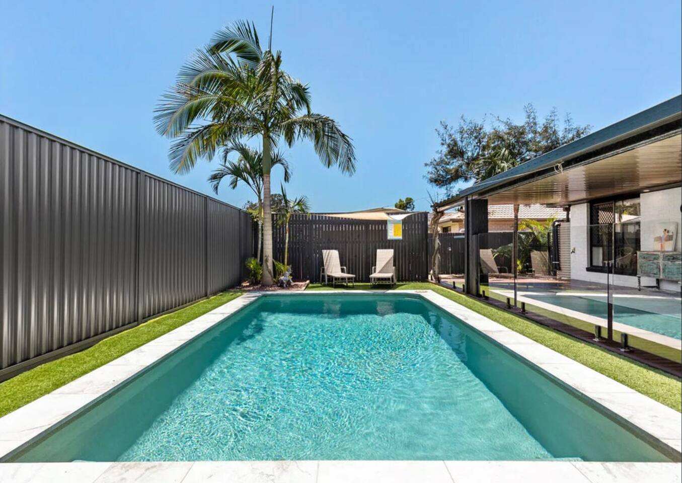 Hampton Haus - Cute Family Retreat with Pool