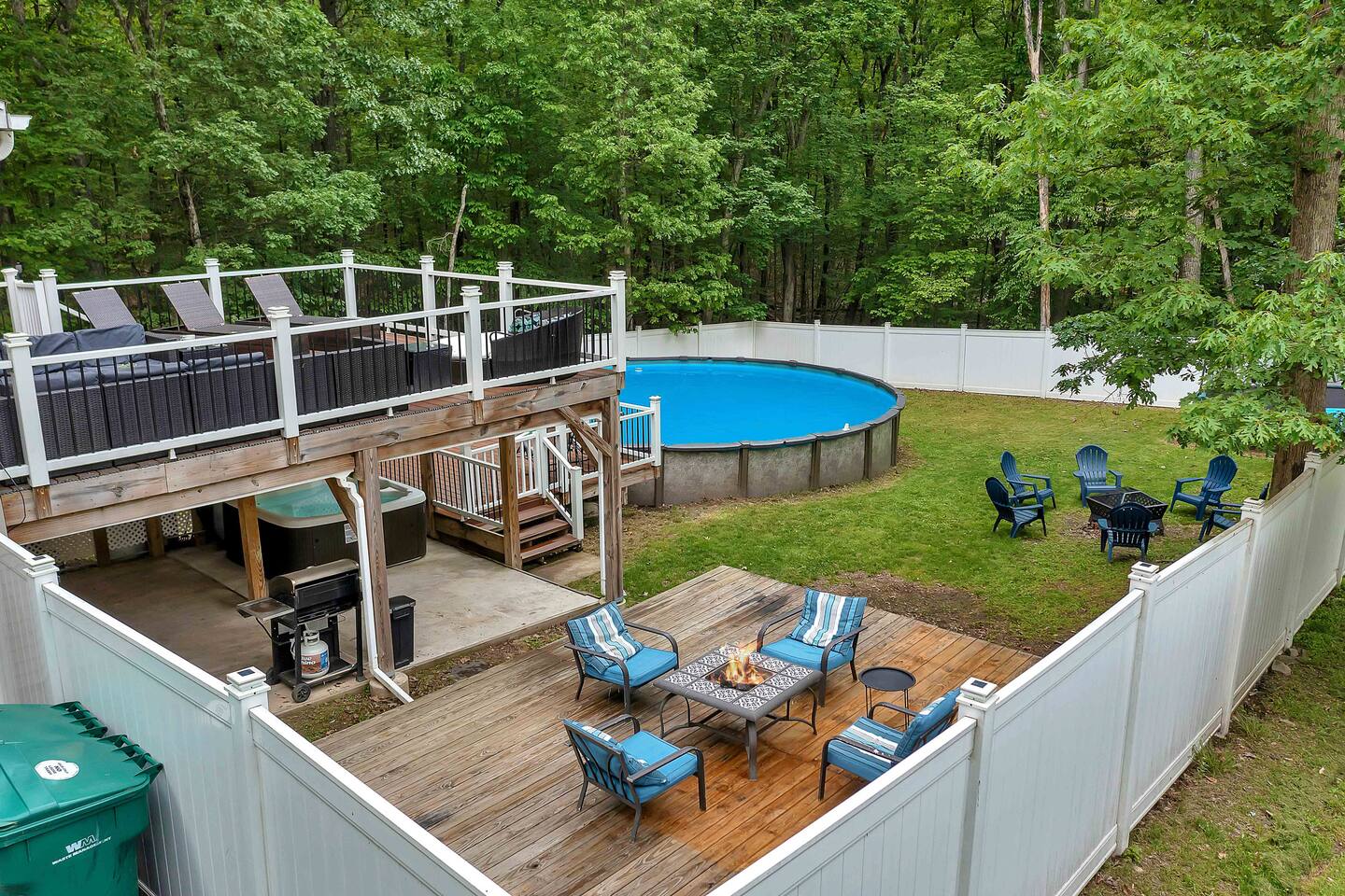 Mountain Escape w/Pool, Hot Tub, Sauna & Game Room