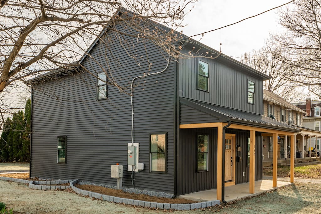 Modern Amish Country Retreat w/ Hot Tub.