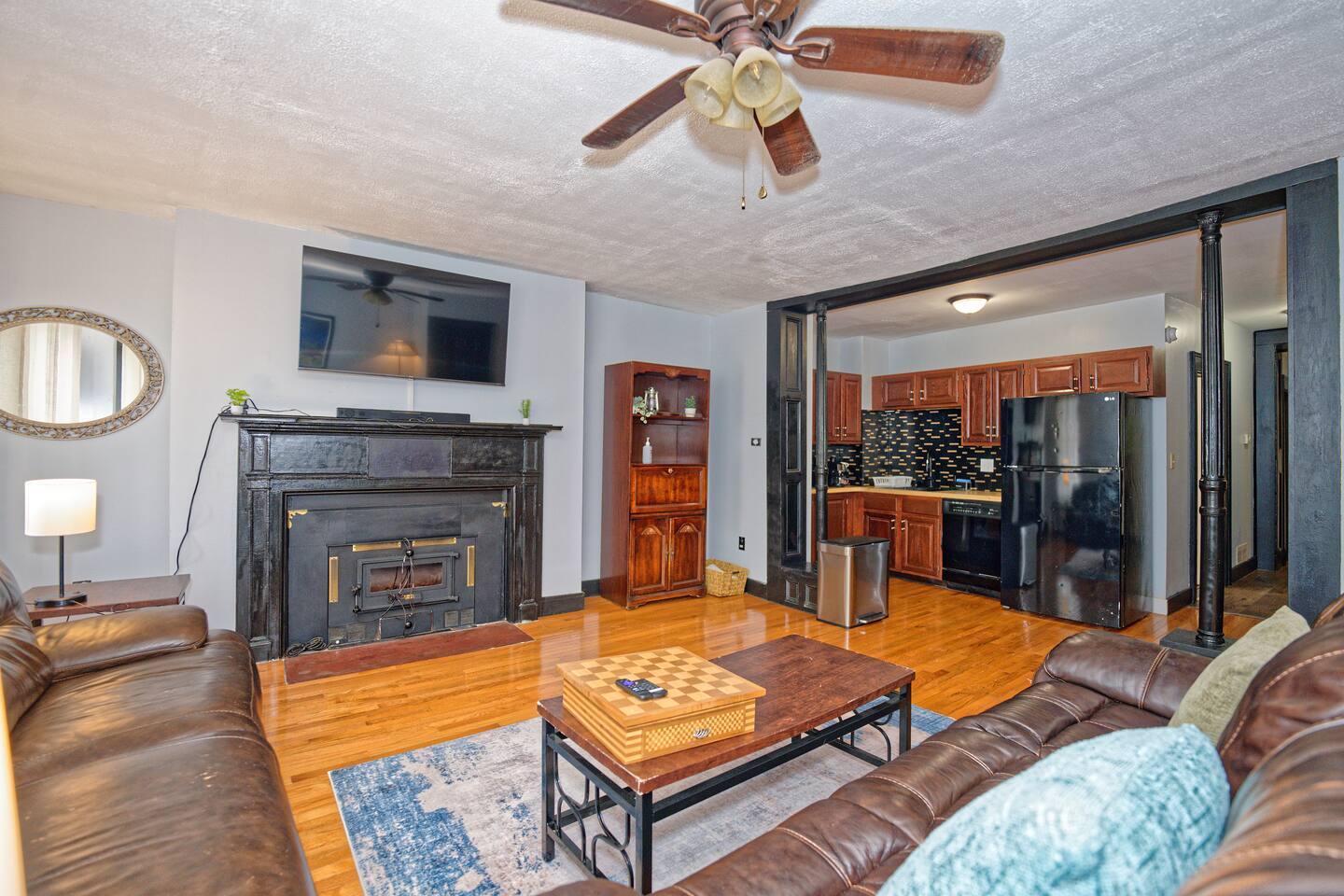 Timelessly Restored 2-Bed Fl 2 Apt @DowntownAlbany