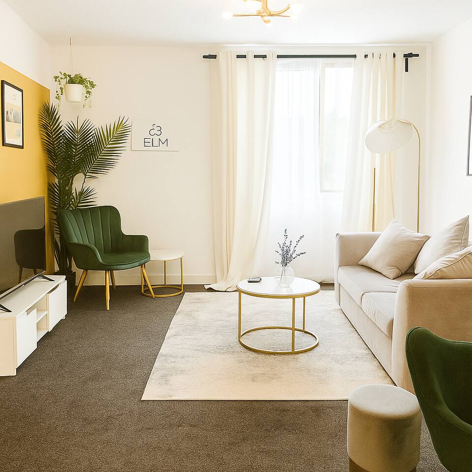 Budget Friendly Private Apartment - Free Parking