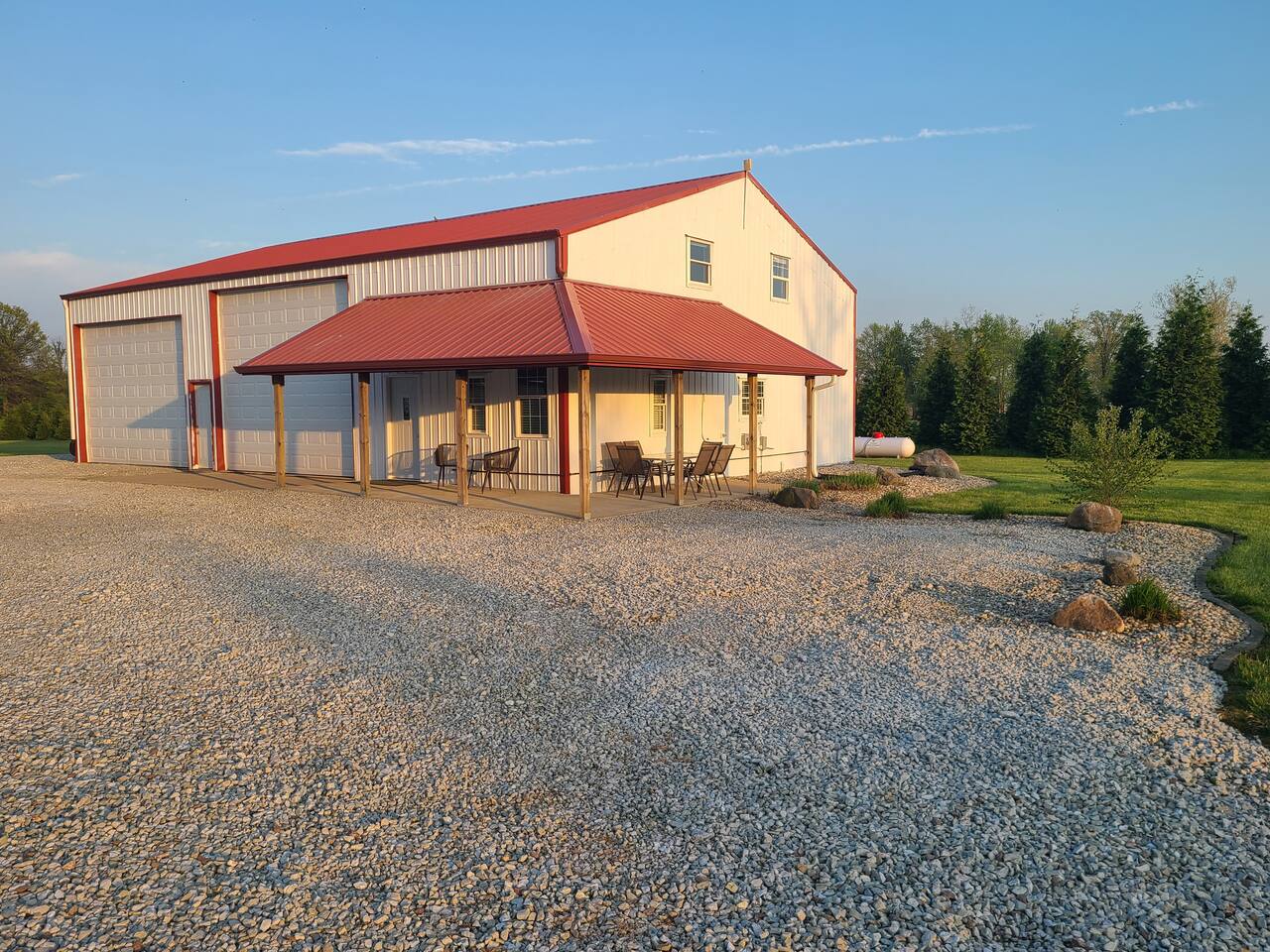 Modern Family & Team Oasis – 8 Min to Grand Park