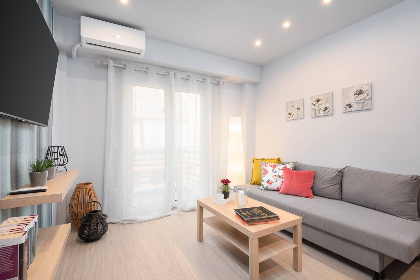 A Gem 2BR Apartment near Metro