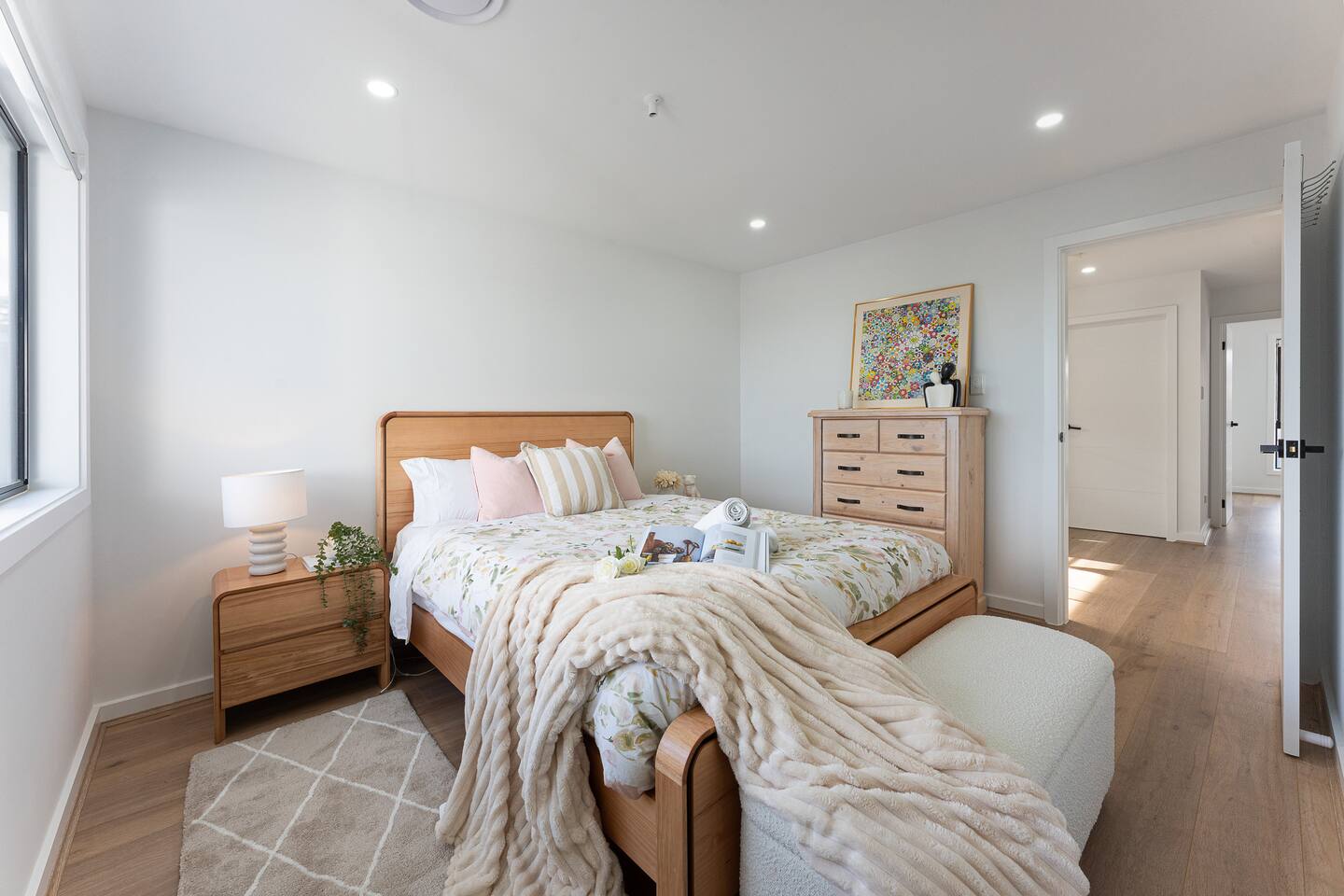 New, Comfy & Fully Equipped 3BR Home in Kellyville - Holiday Home