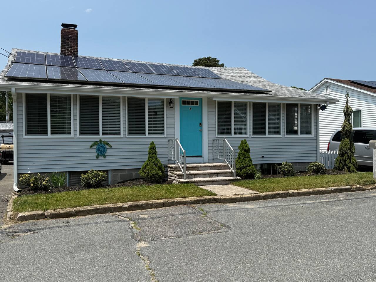The Turquoise Turtle-A Cape Cod Family Retreat