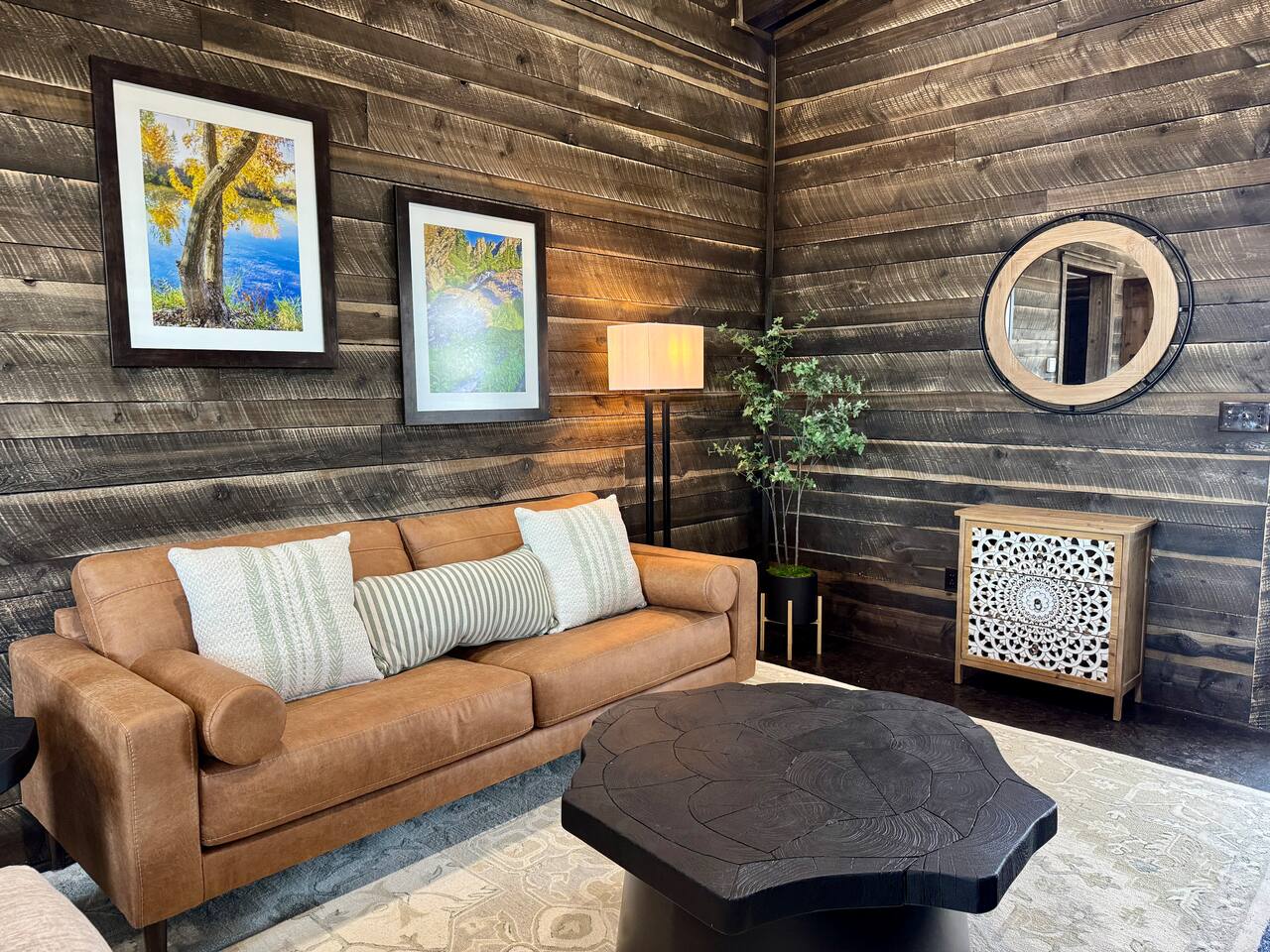 Pinion Pine Chalet #15 - near River, Wi-Fi, A/C