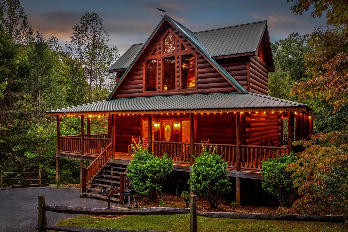 Secluded - Hot Tub, Wi-Fi, 3x Kings, Large Deck