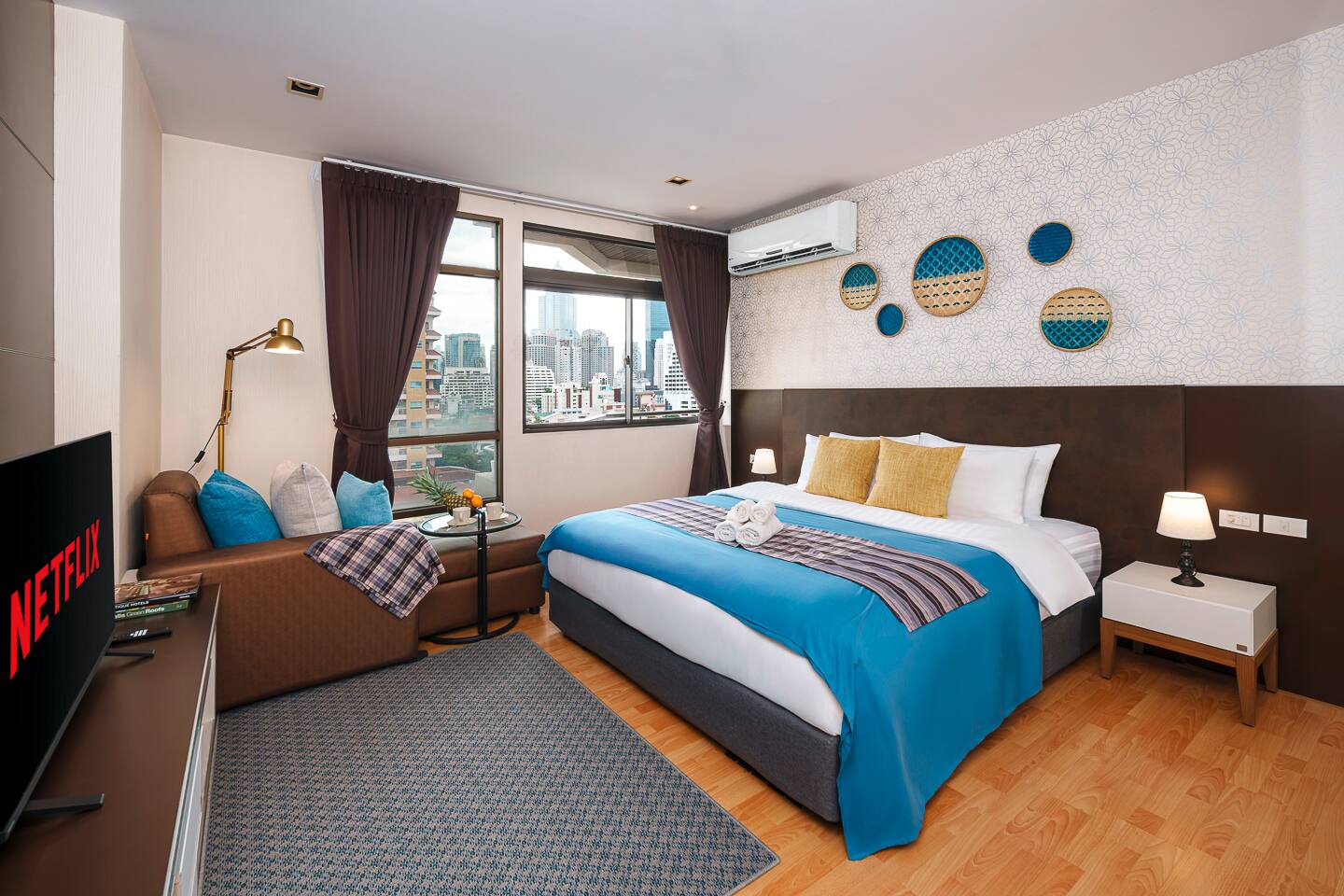 5min-Park-BTS-Terminal21-KingBed-FreeParkingWiFi