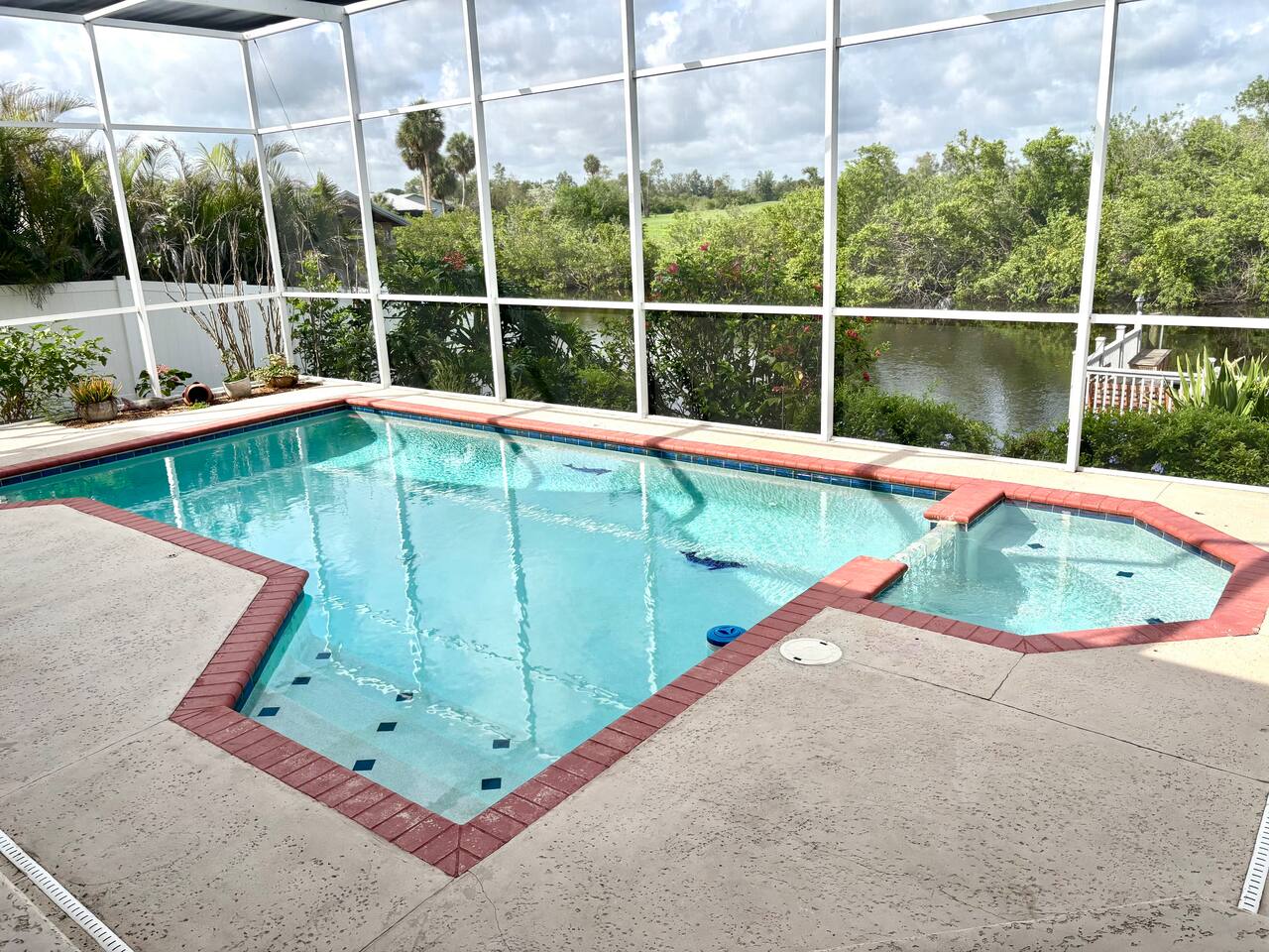 Peaceful Pool Home 10PPL - Pool