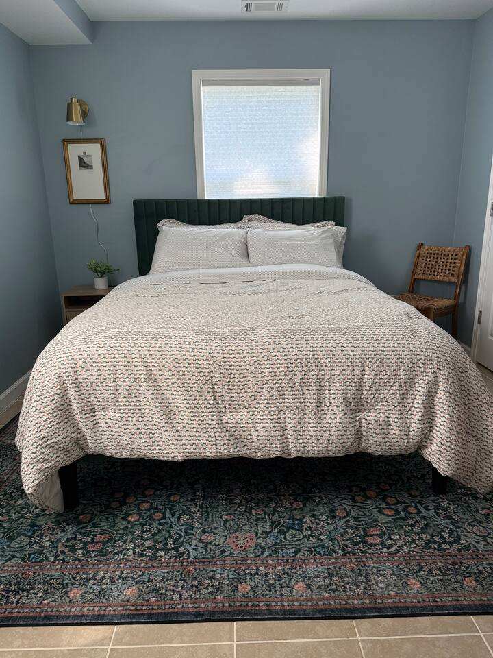 Spacious One Bedroom in Midland