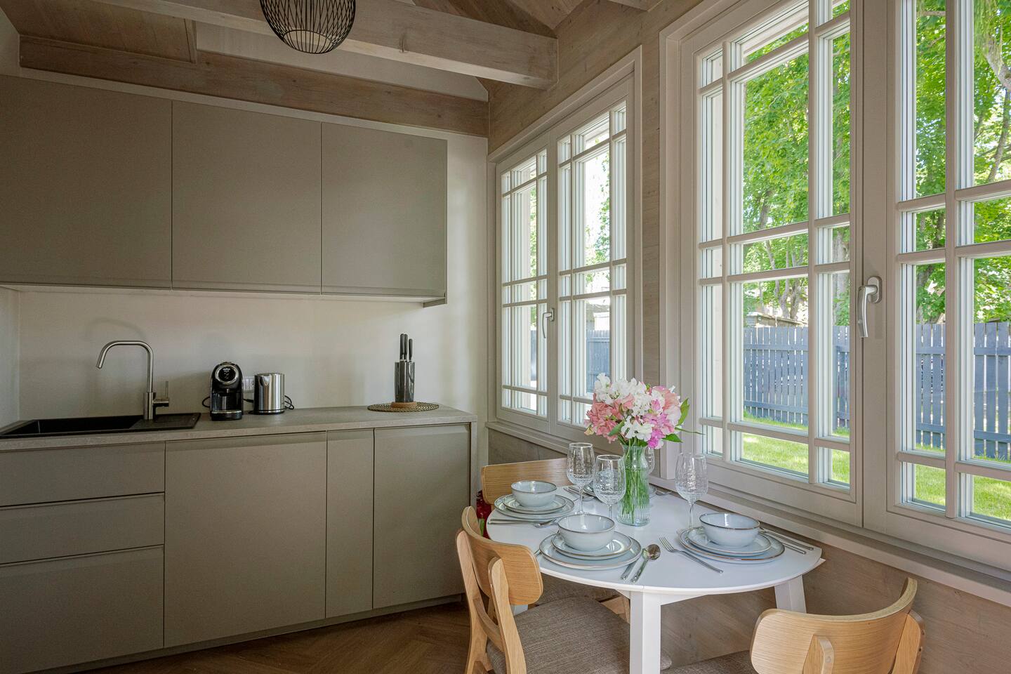 Apartment with Terrace nearBeach