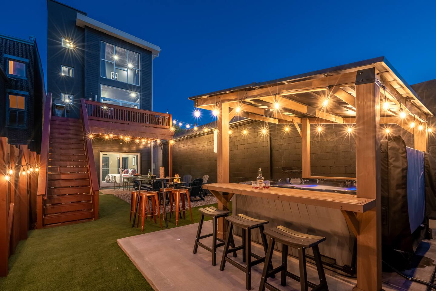 The Rickhouse ~ Hot Tub & Games Steps from NULU