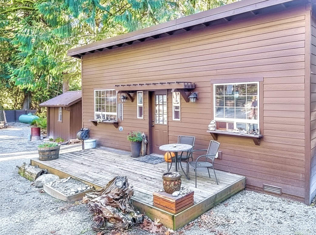 The Pinecrest Hideaway | Hiking & Seclusion
