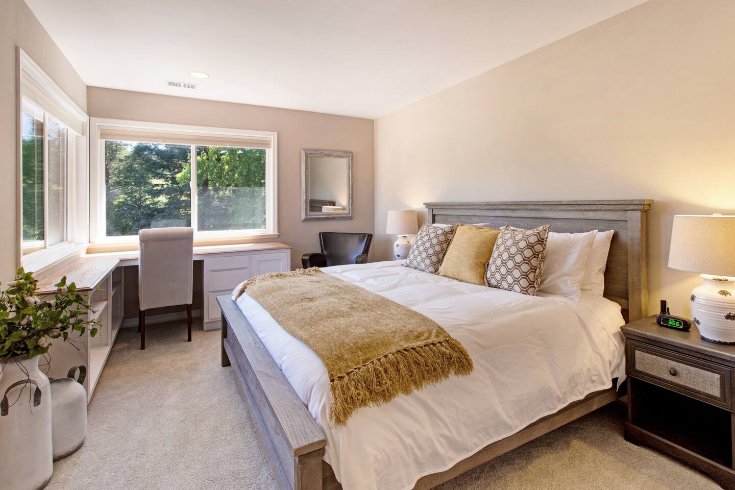 Bedroom 3: The Writers Room, with king bed and  wraparound desk