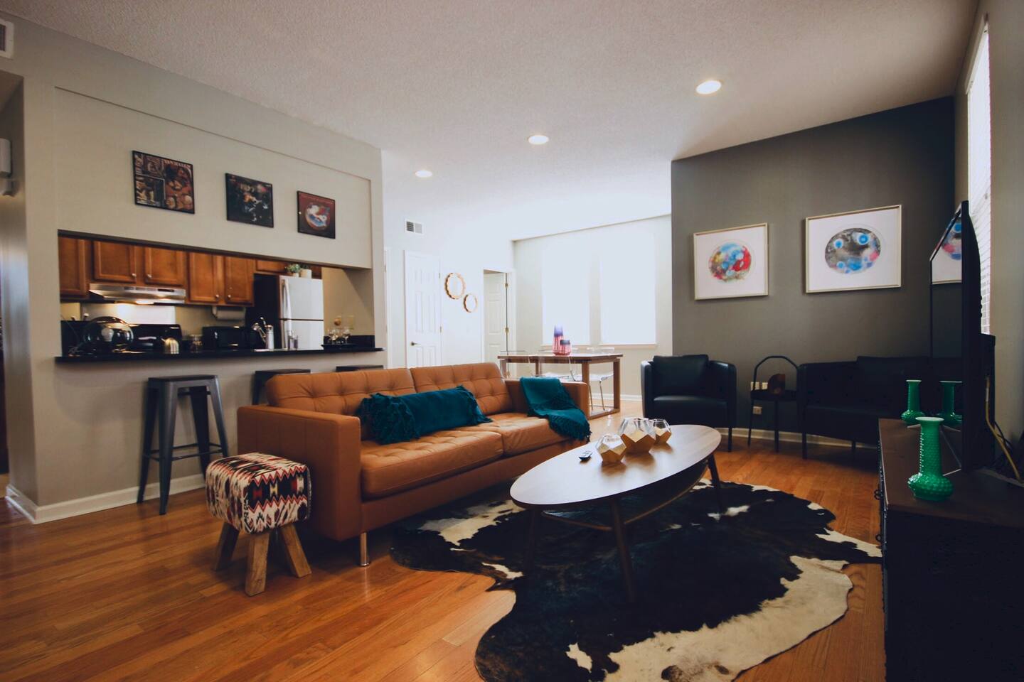 Downtown Memphis 2BR/2BA | Free Parking + Patio