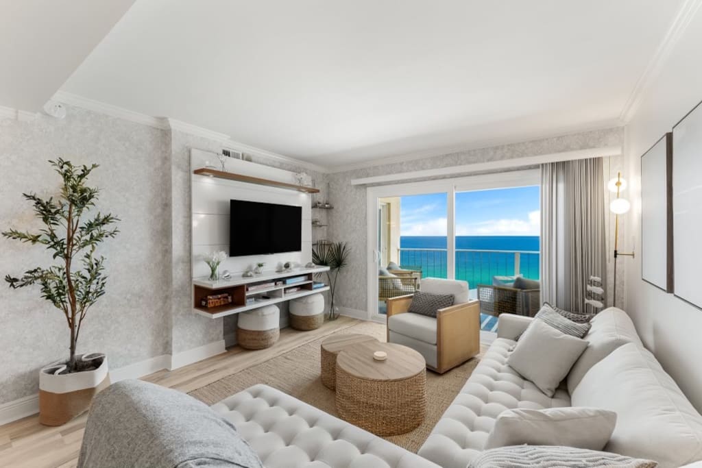 Beachfront Condo | Updated | 3 Pools + Tiki Bar
