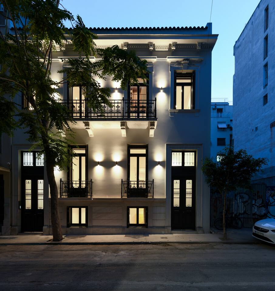 Boutique Archaeological Museum Suites 2