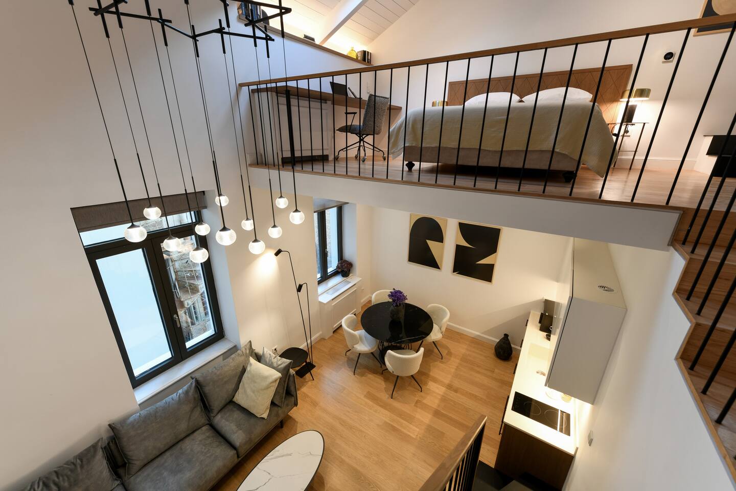 Boutique Archaeological Museum Suites 4