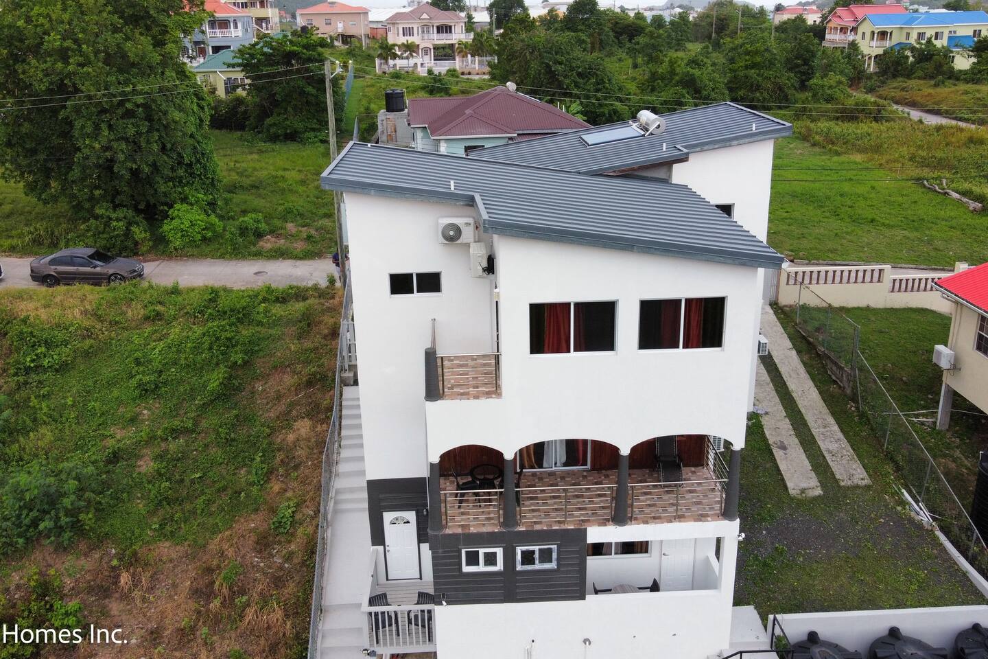 Luxury 6‑suite Villa | Pool | 10 min from Airport