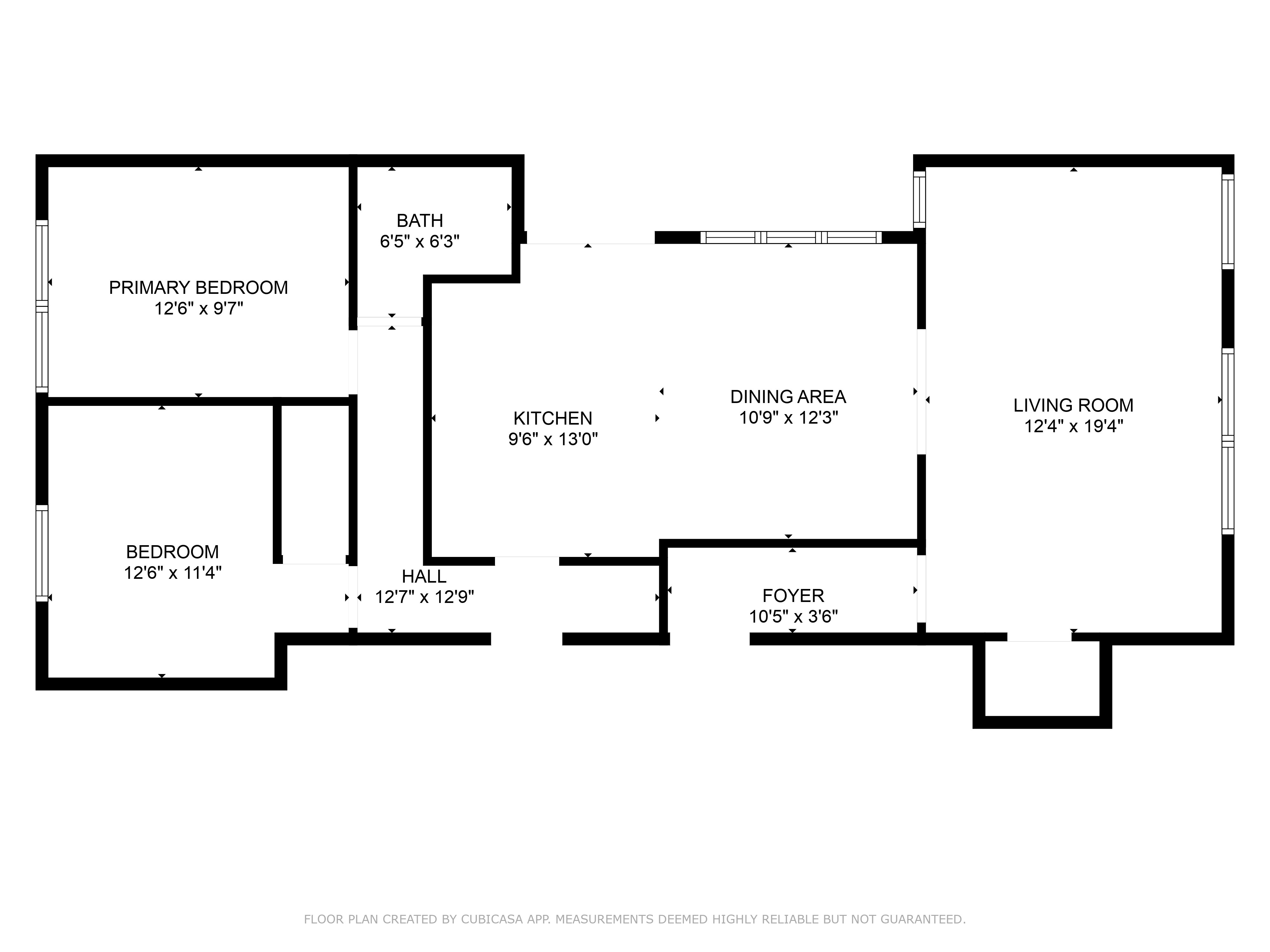 2BD W/ PKG 15 Mins from Downtown
