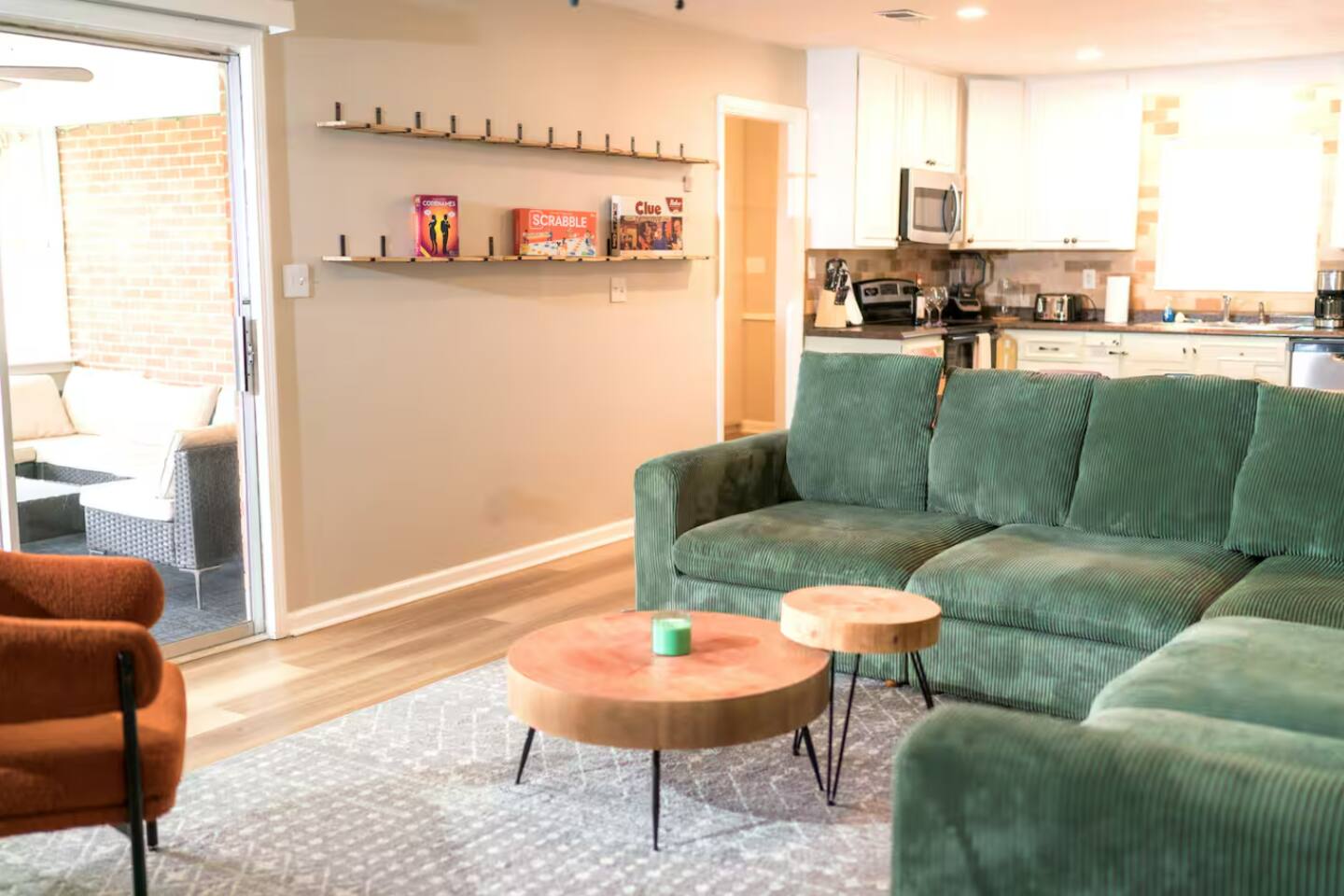 Family-Friendly 4BR | Hot Tub and Outdoor Space