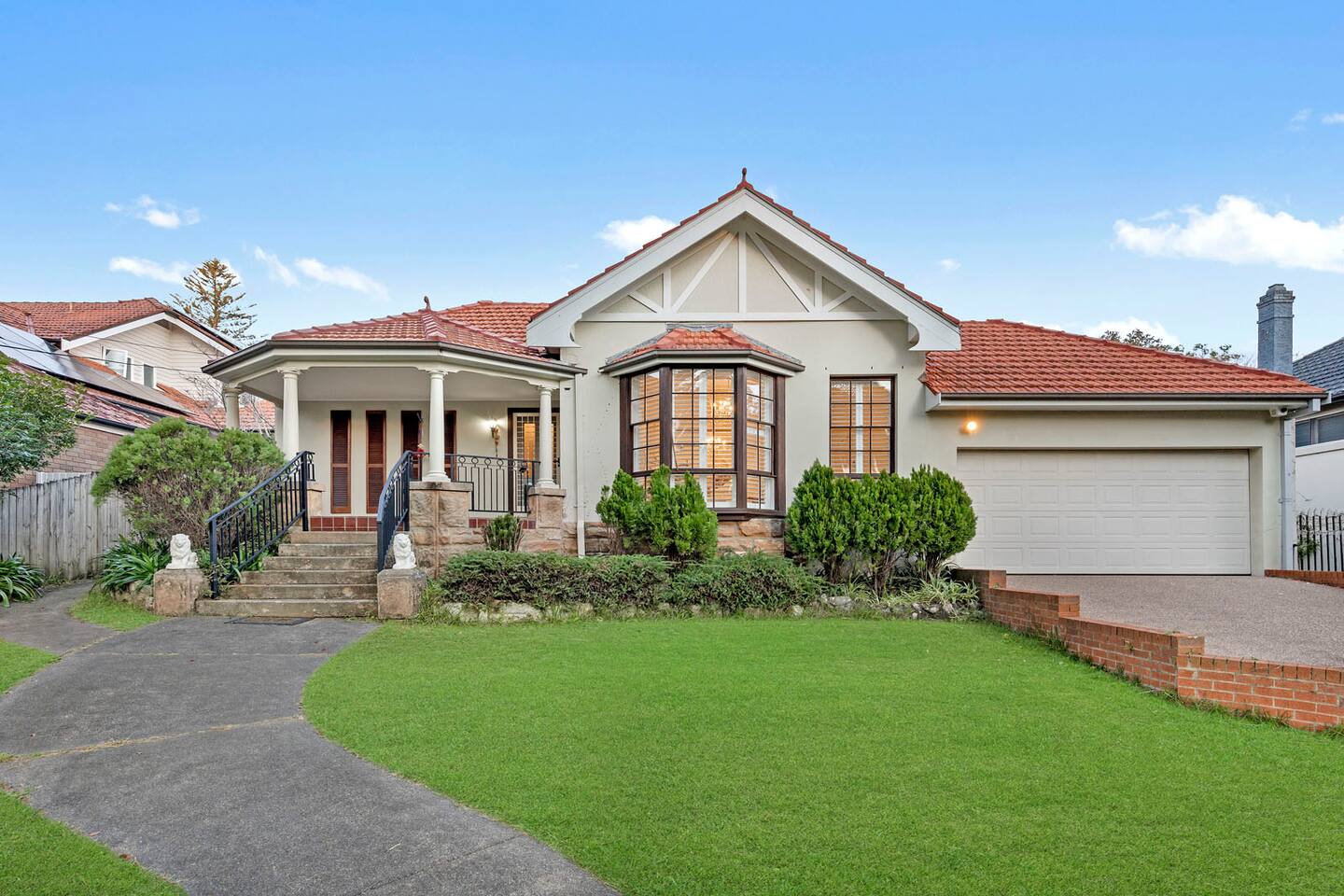 Spacious 5BR Family Retreat in Central Lindfield