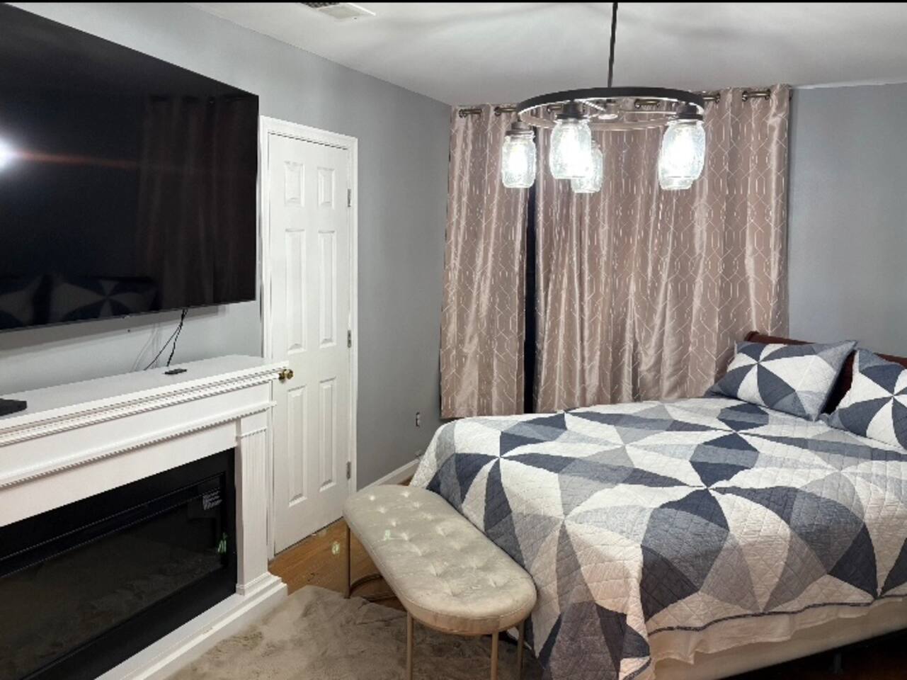 Queen Room Near DC + MGM + National Harbor