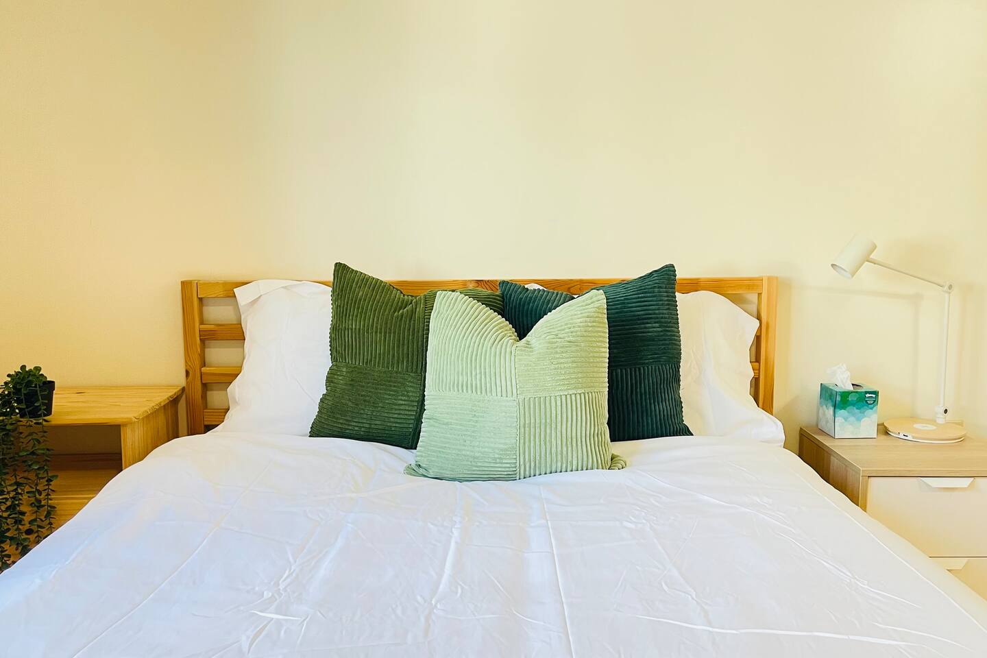 Large 3BR/3BA Family Home.10-Mins Walk to Red Line