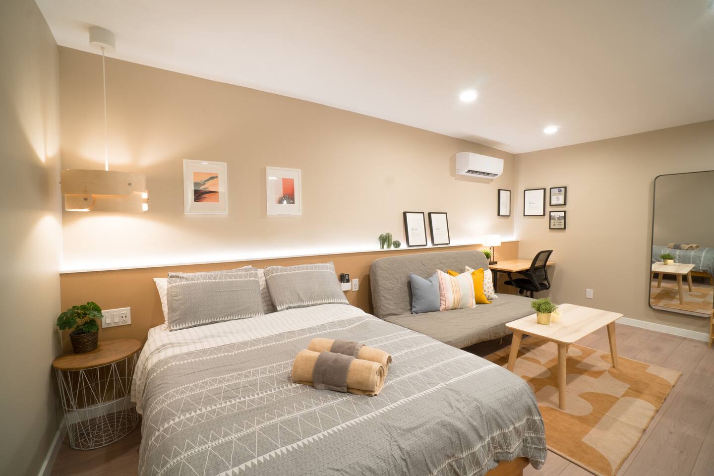 Private Cozy Studio, Bath, Kitchenette - DM-G