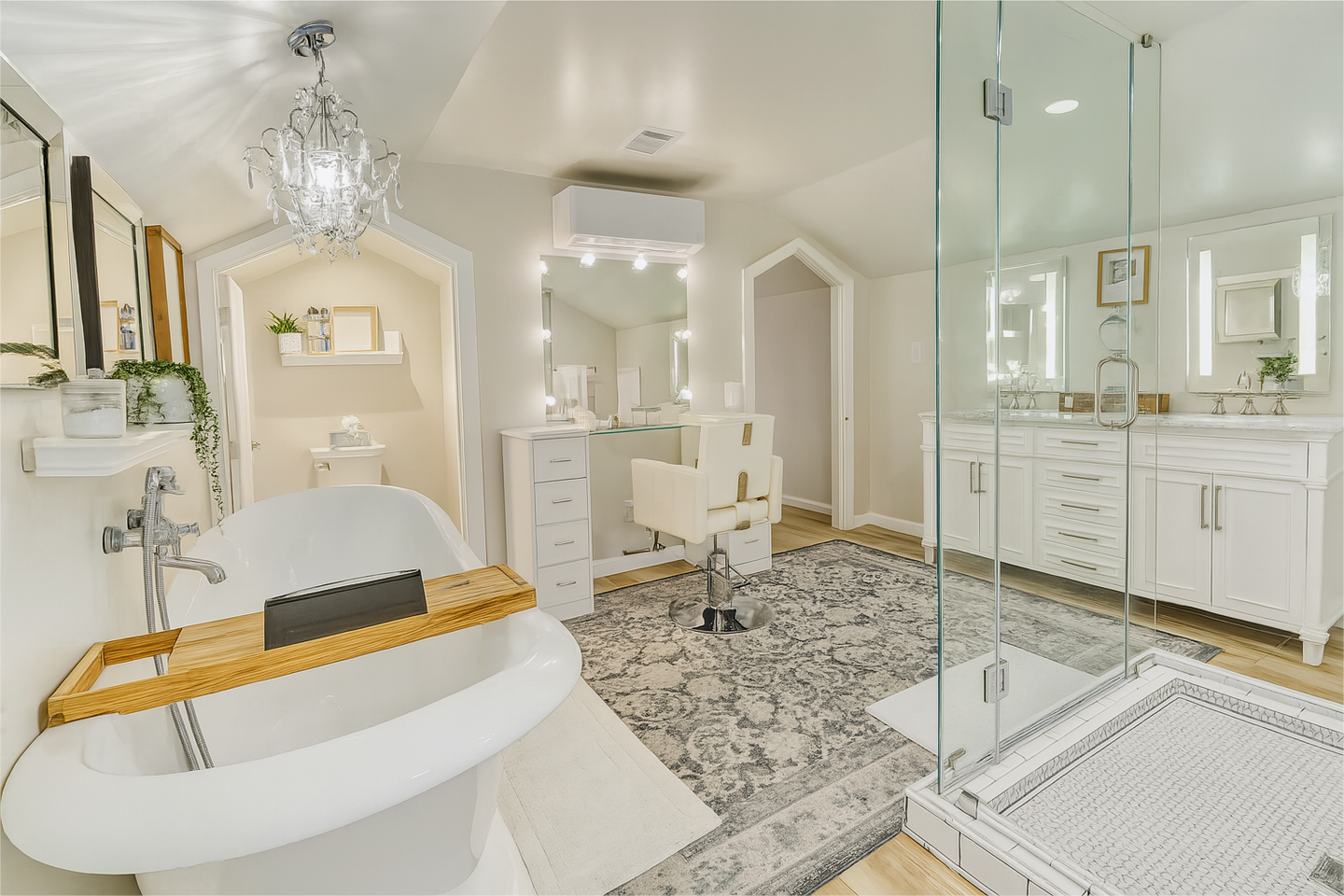 Romantic Getaway Hideout | Soak, Sip, and Relax - Double Room