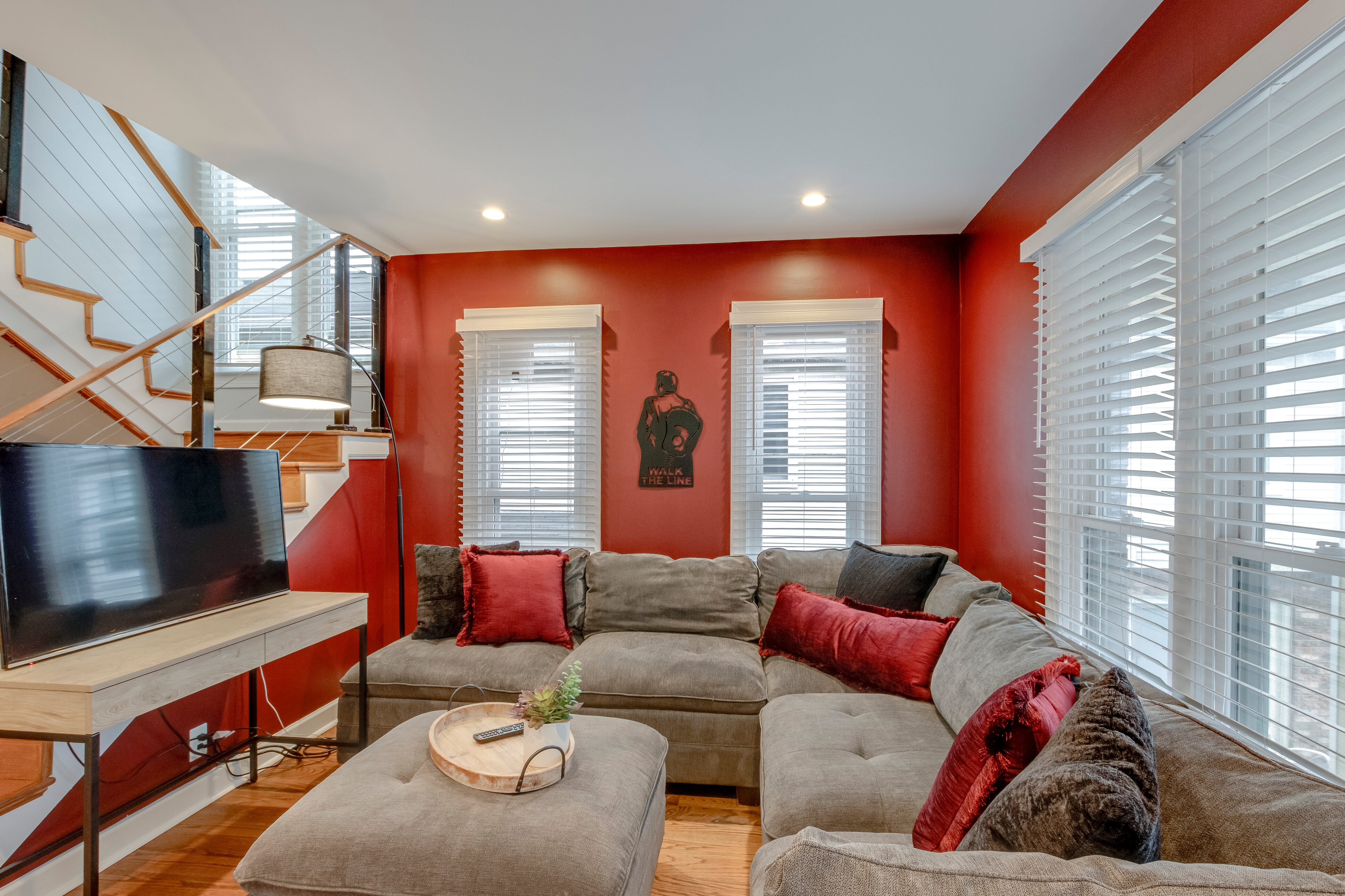 Near Downtown & Vanderbilt/2Kings/Free Parking