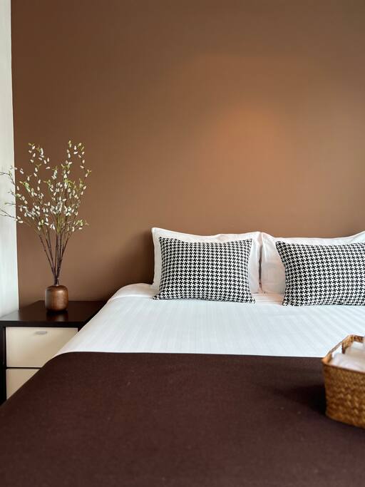 5minBTS/Tub&Washer/KingBed/500Mbs/Kitchen+Serviced