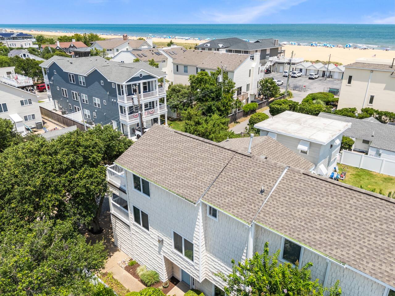 Blue Fin Beach House- North End