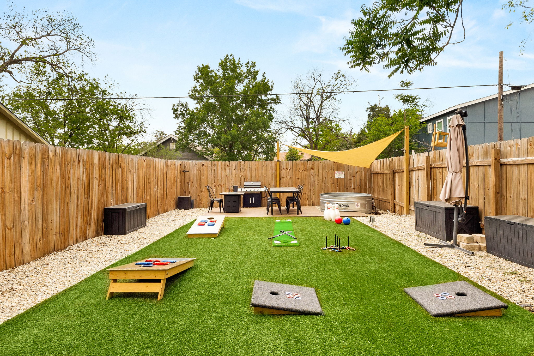 Backyard Oasis: Cowboy Pool, Hot Tub & Games
