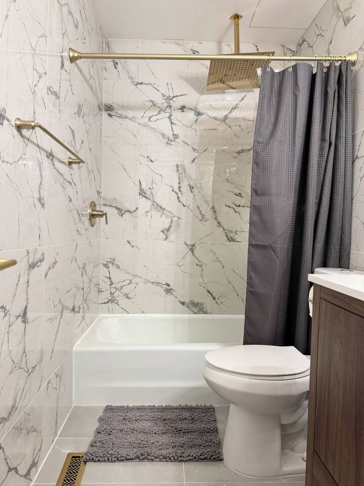 Cypress Suites 7A | KING 2BD/1BA Apt in Newburgh