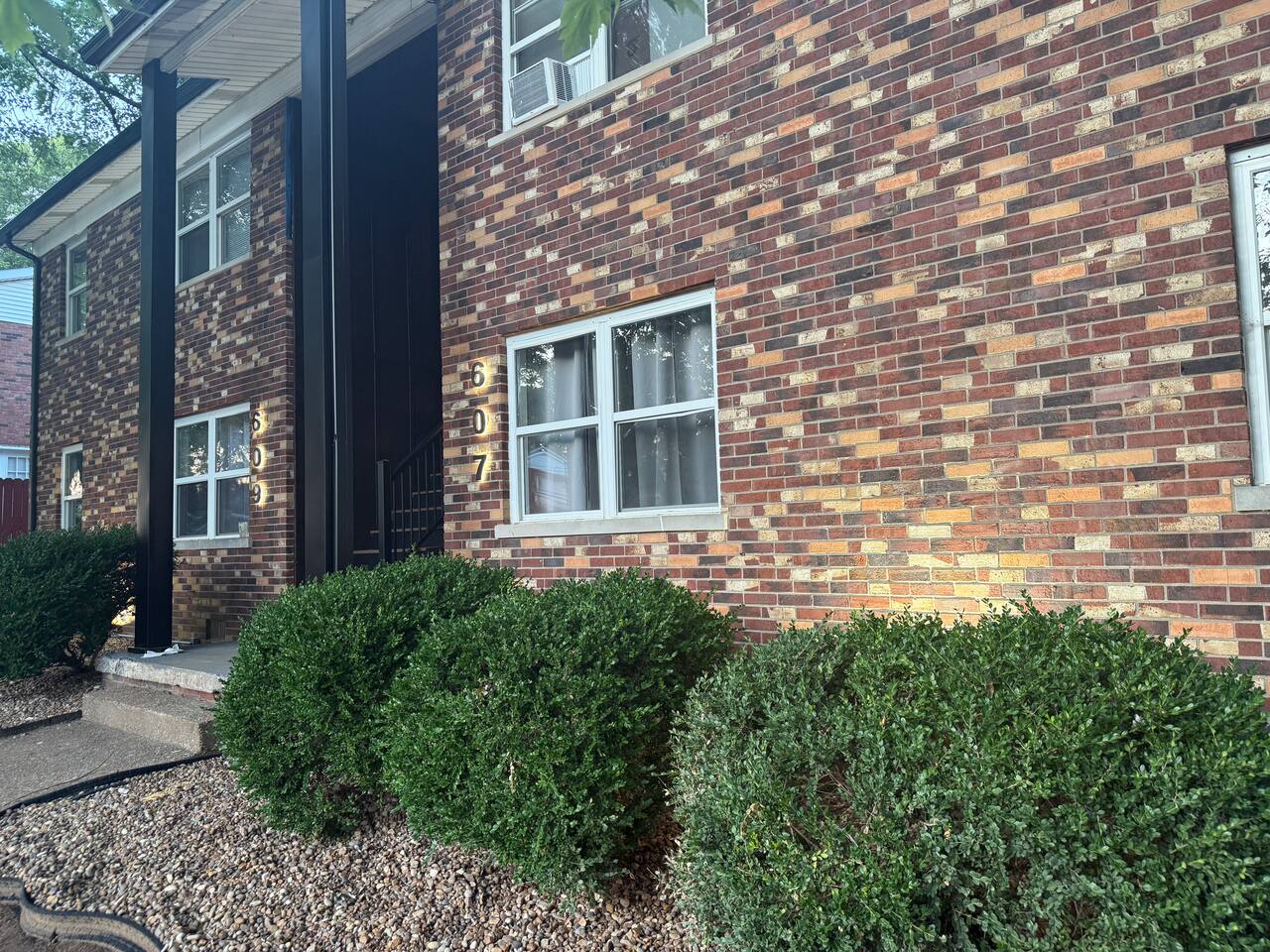 Cypress Suites 7A | KING 2BD/1BA Apt in Newburgh photo 3