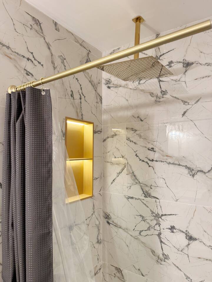 Cypress Suites 9A | KING 2BD/1BA Apt in Newburgh