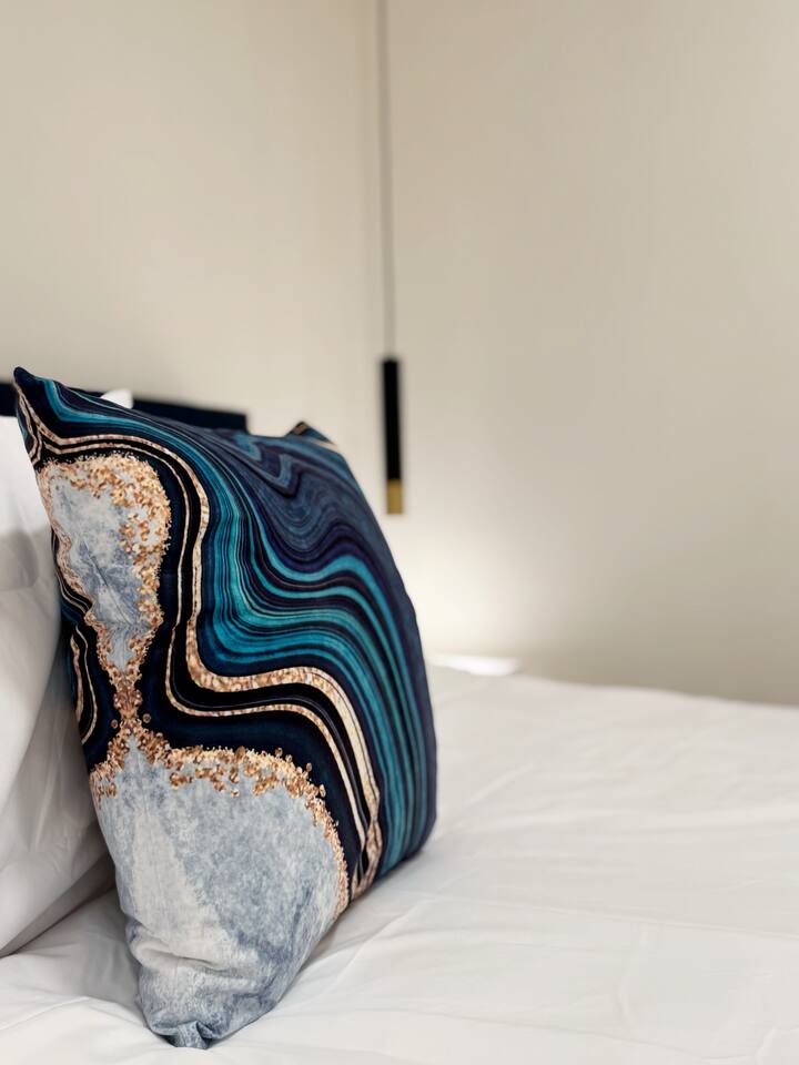 Cypress Suites 9A | KING 2BD/1BA Apt in Newburgh