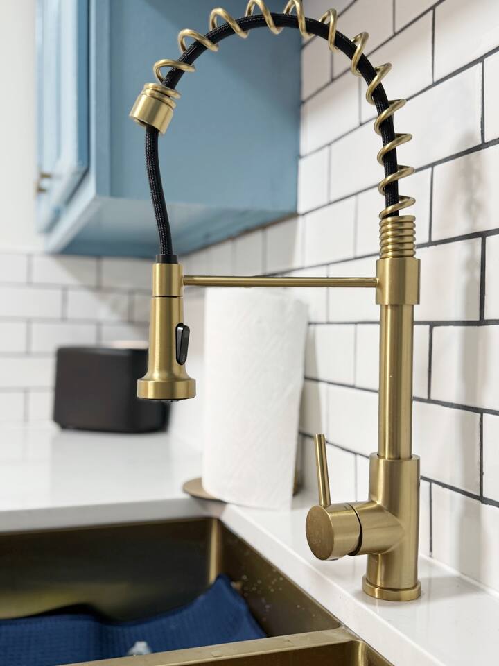 Cypress Suites 9A | KING 2BD/1BA Apt in Newburgh