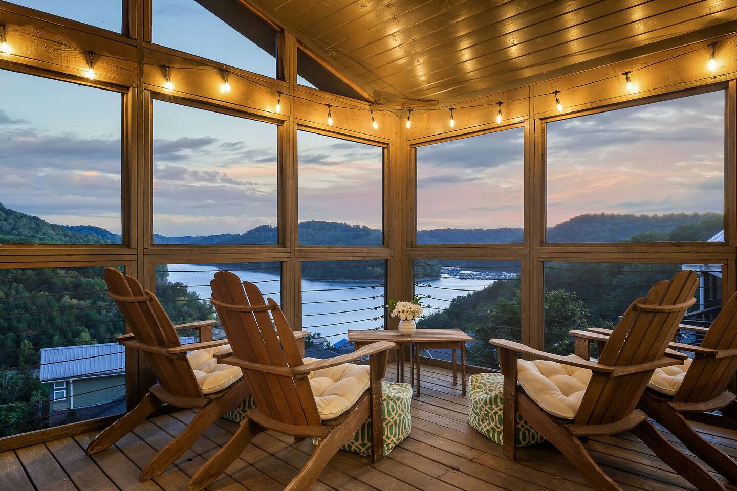 Center Hill Lake House - Lake View/Access w/ Hot Tub & Pool