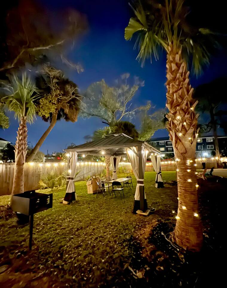 Downtown oasis 20% off 3bd 2bath #1812