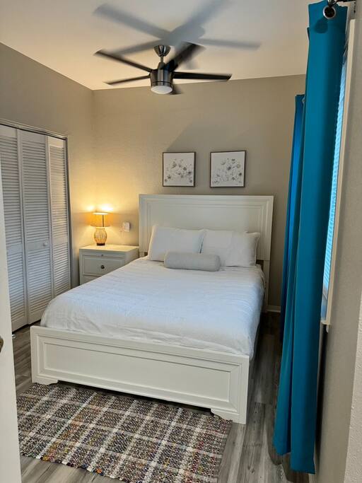 Beachy 1BR w/ Pool | Pet-Friendly | Near Padre Bay