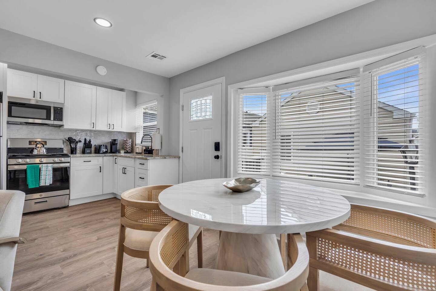 320 Franklin Ave Unit 3