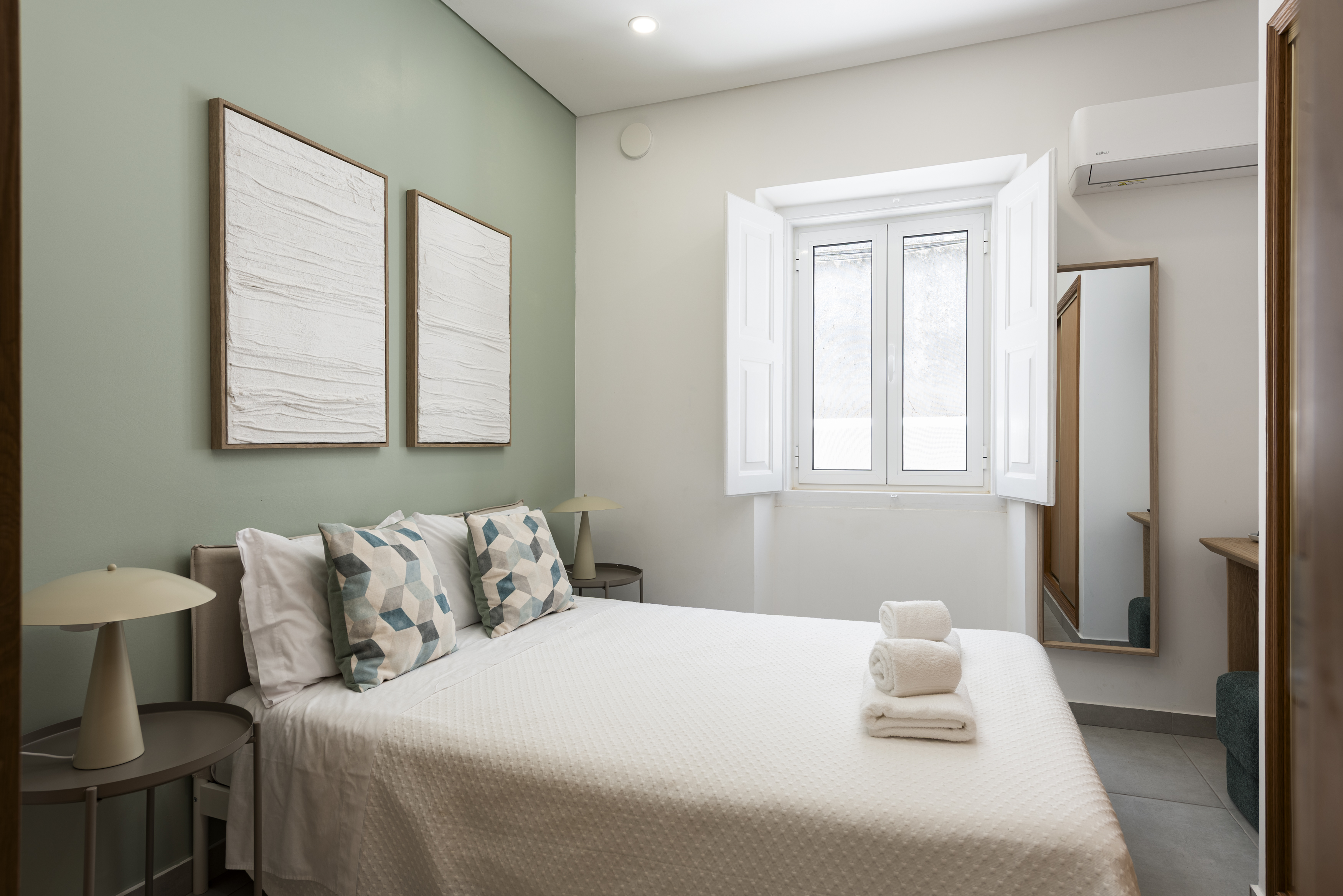 Room 3 – Deluxe Double Room